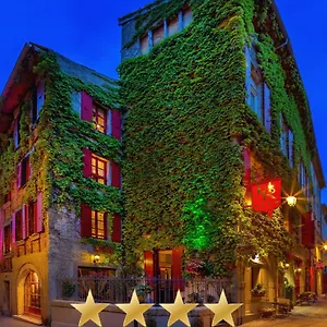 4* Hotel Renaissance