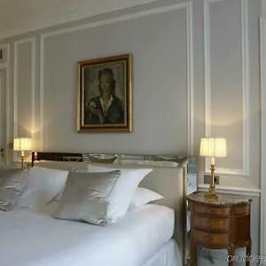 Lancaster Champs-elysees Frankreich